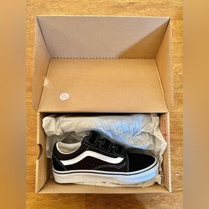 Vans Old Skool V Suede Canvas Shoe BNIB